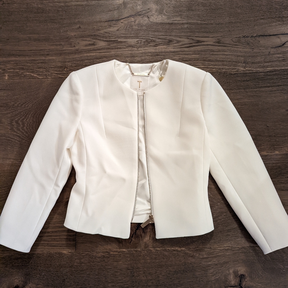 Ted Baker cropped blazer
